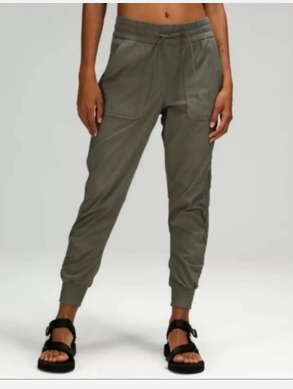 Lululemon ☆ Beyond The Studio Jogger
